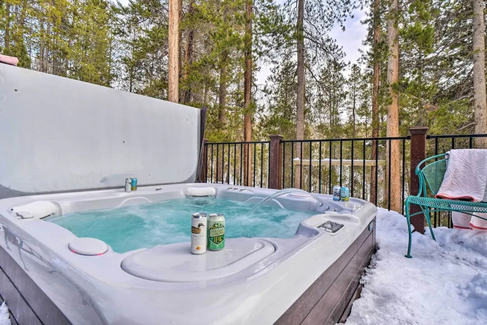 Grand Fraser Escape w/ Private Deck & Hot Tub