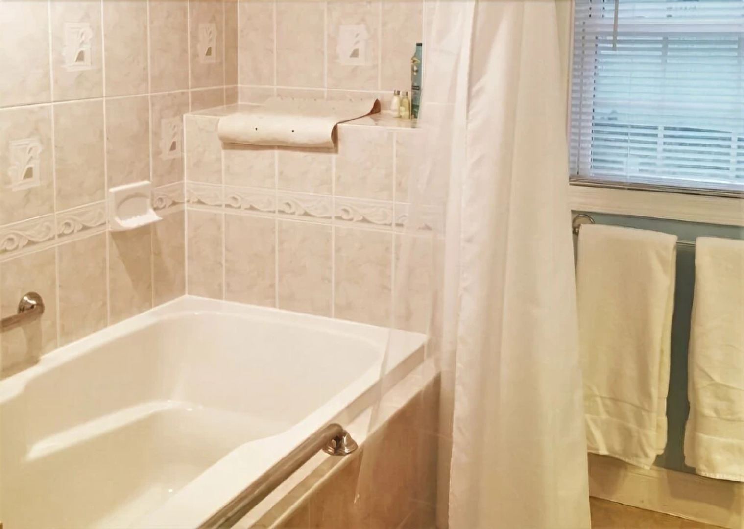 90 Oak Ridge - 3 Bedroom House