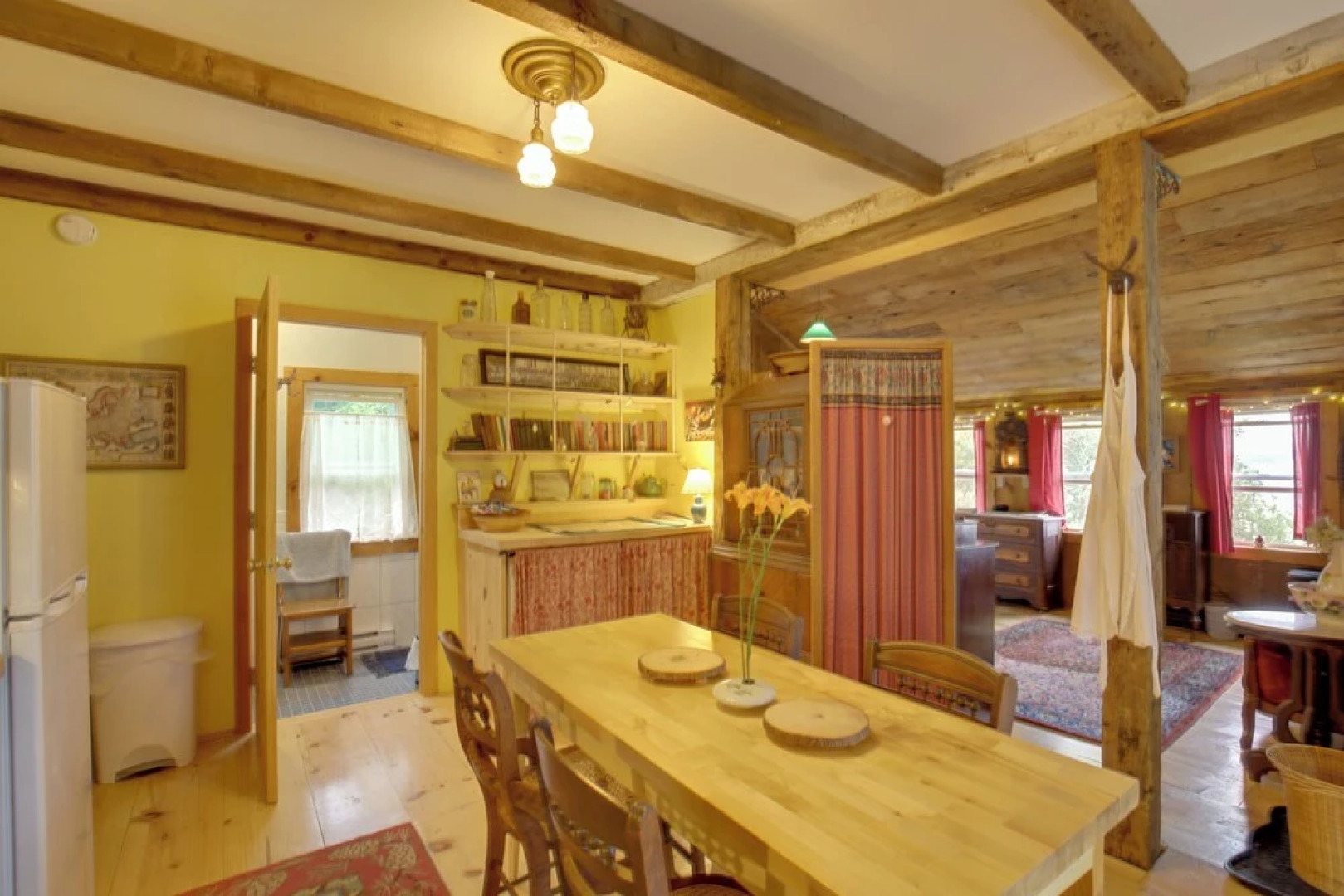 Cozy 1930s-style Waterfront Maine Cabin w/ Dock!