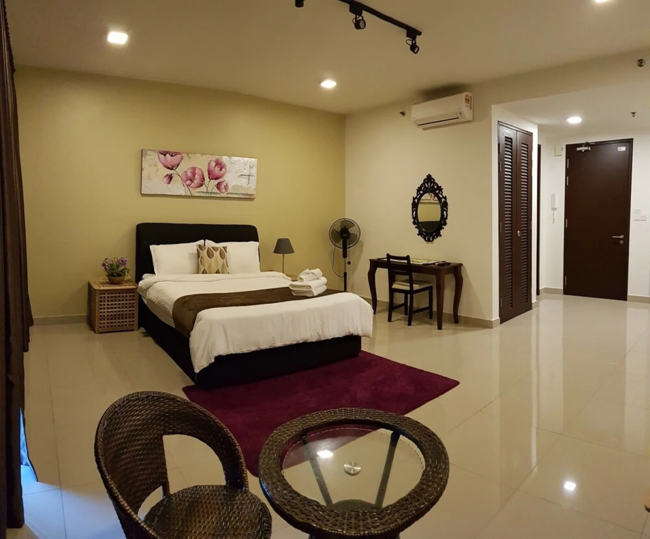 EUZMO Residences @ Trefoil Setia Alam