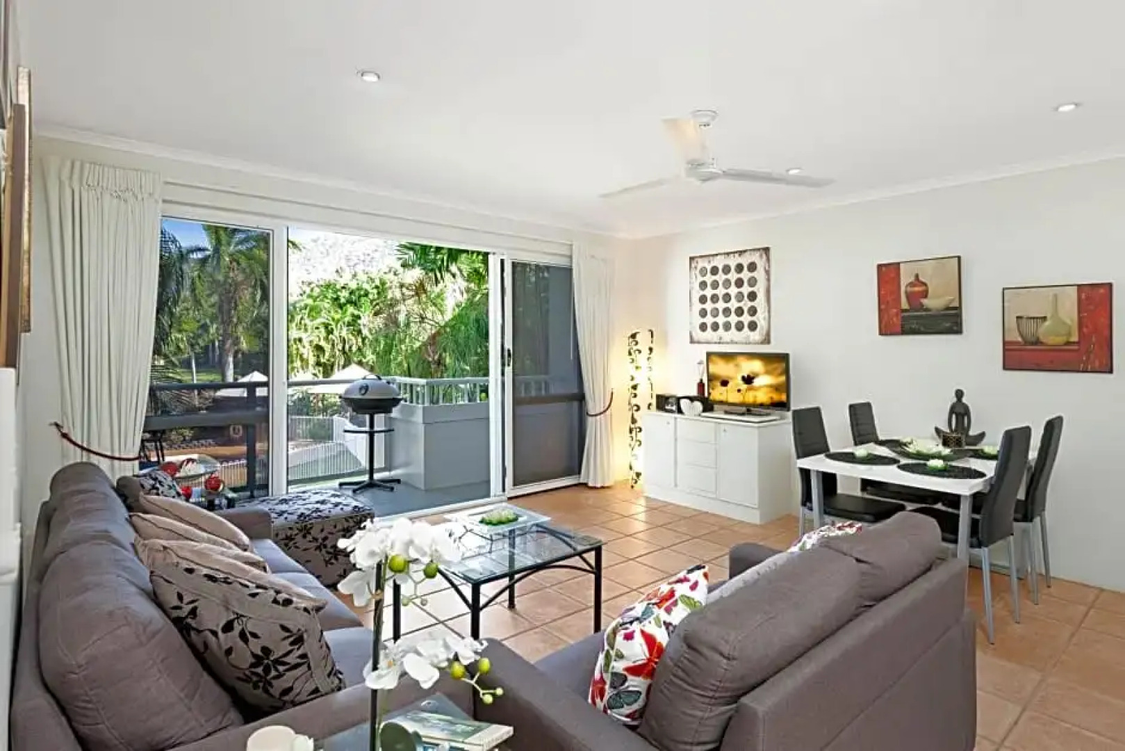 Paradise in the Tropics