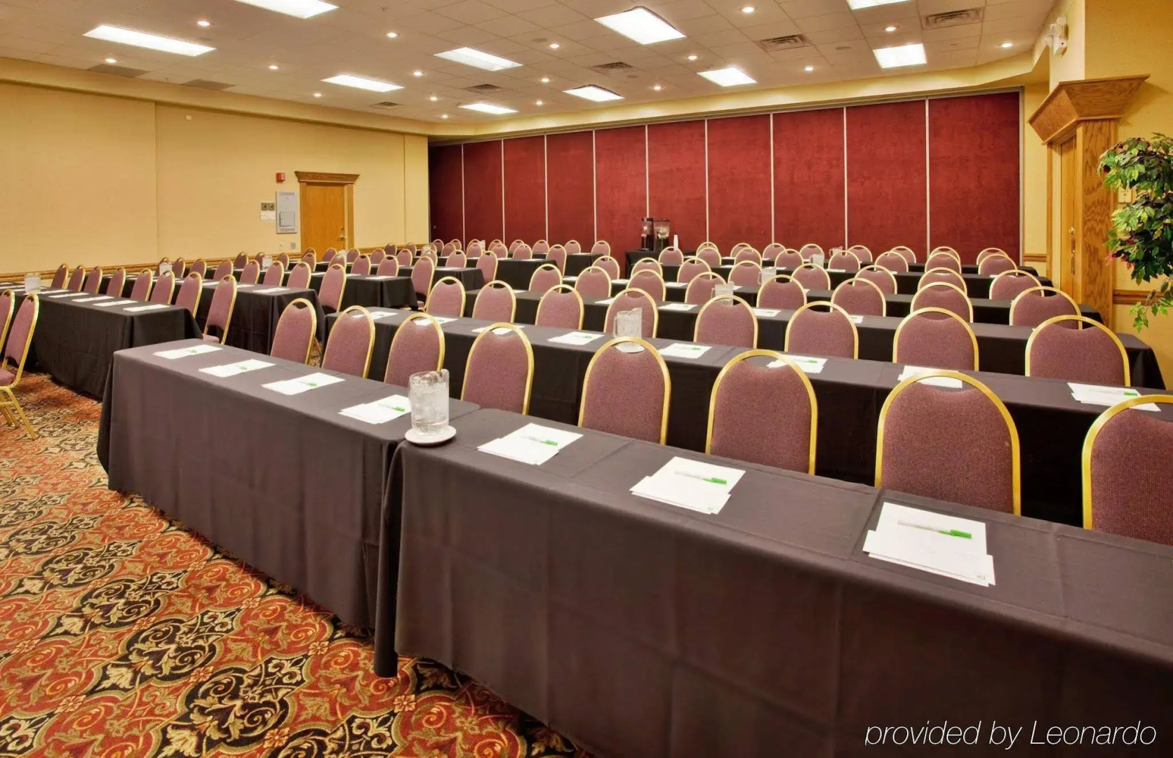 Holiday Inn Kearney by IHG