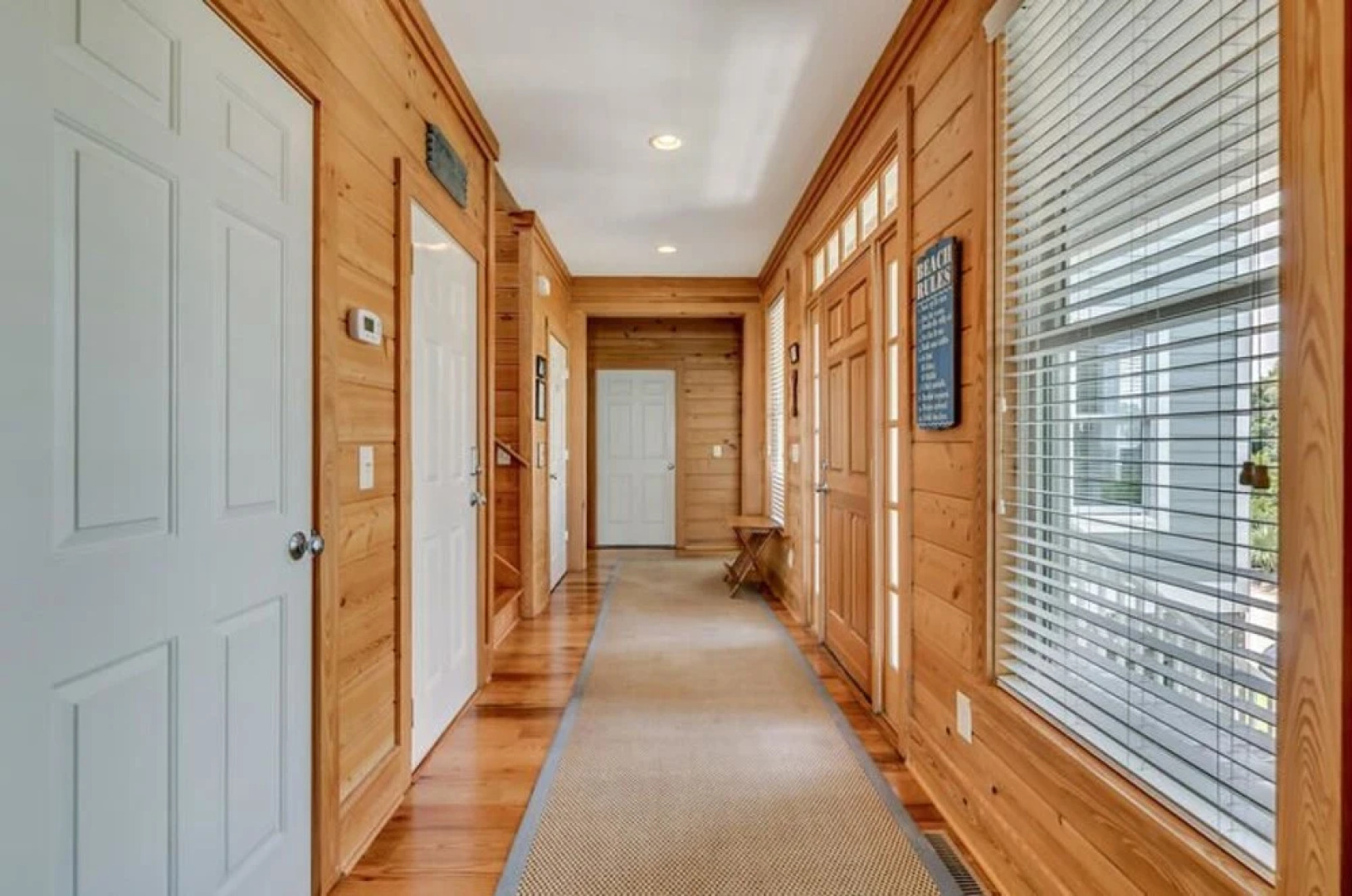 1001 Mr Bug s Summer 6 Br home by RedAwning