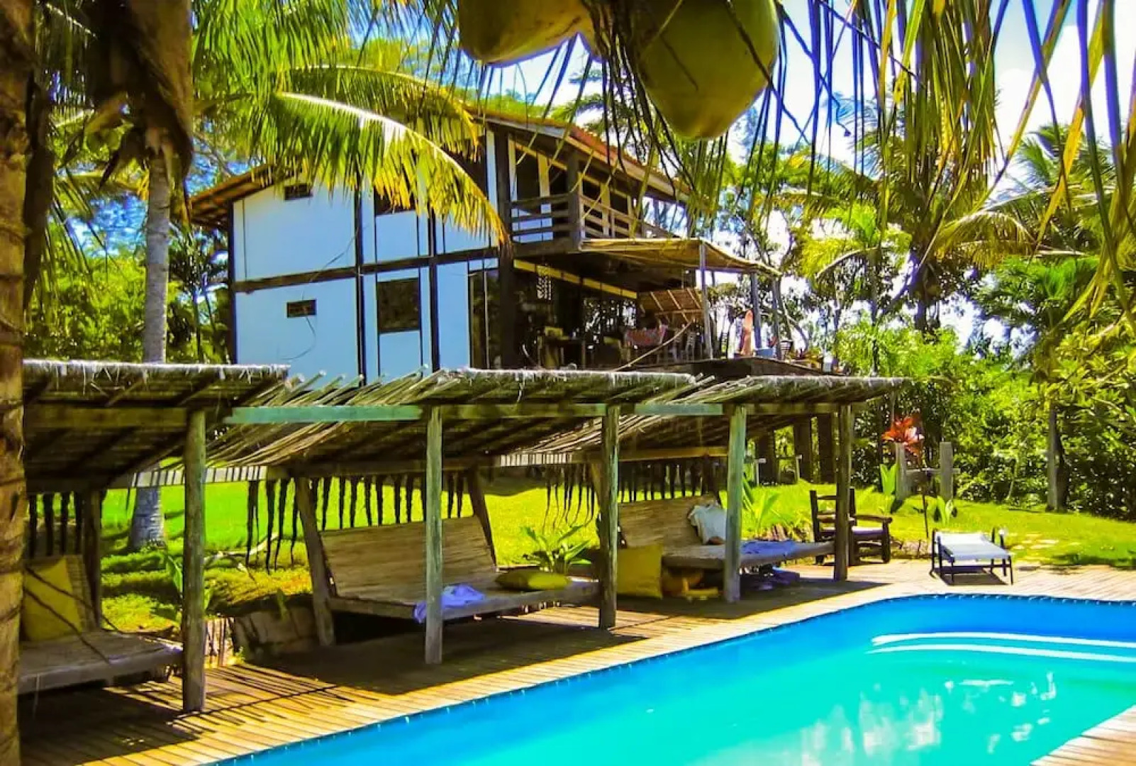 Art Jungle Eco Lodge