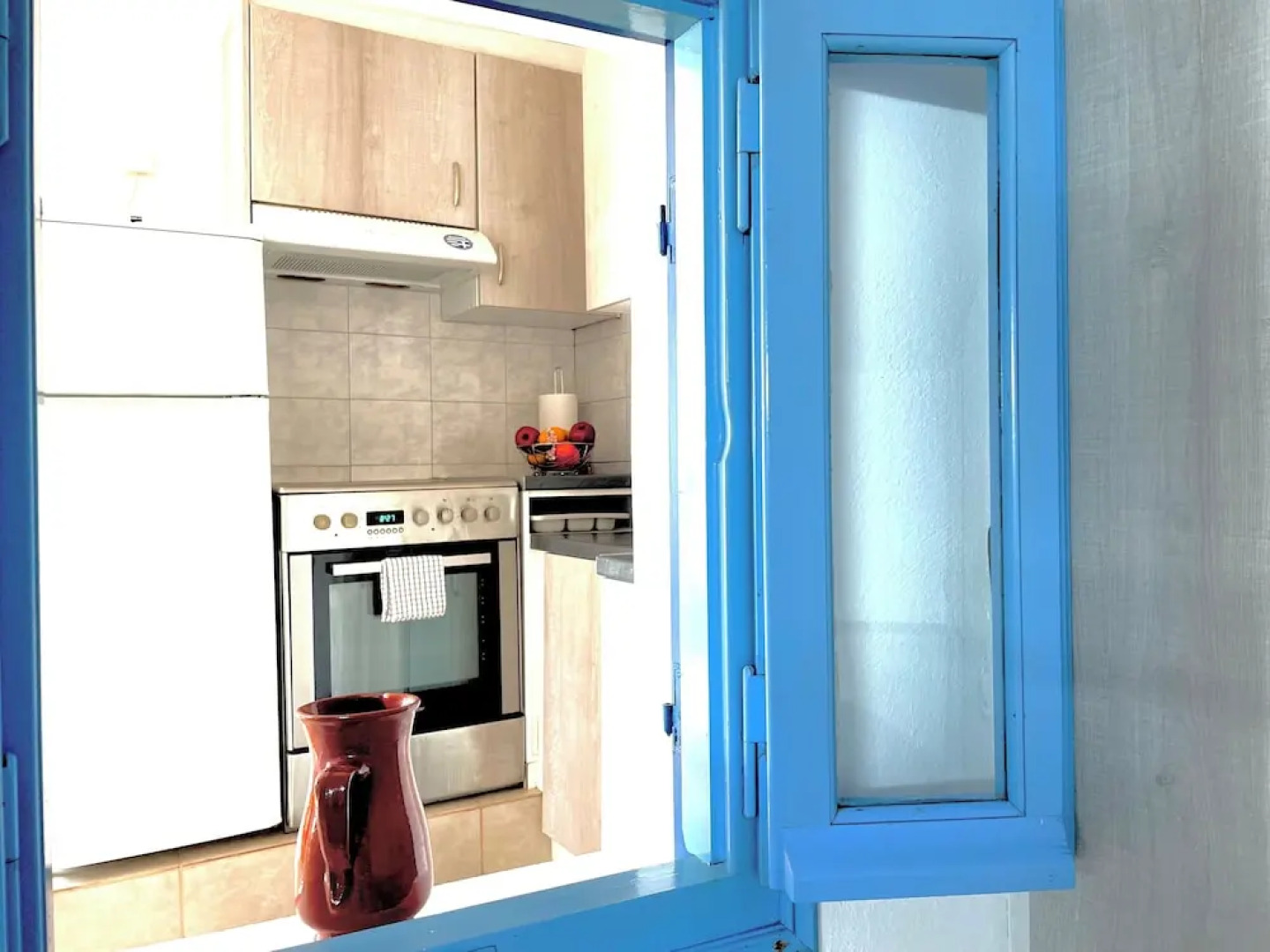 Gorgeous White Marsis Apartment in Paros