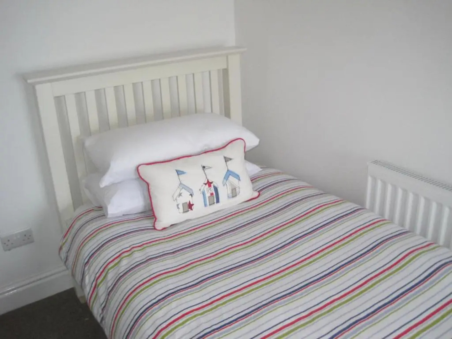 Luxury Two Bedroom Apartment with Fantastic Panoramic Sea Views