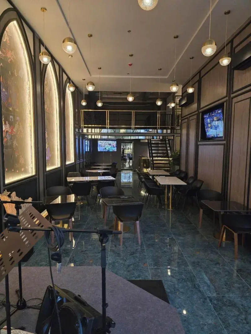 Отель The Bless Hotel and Residence