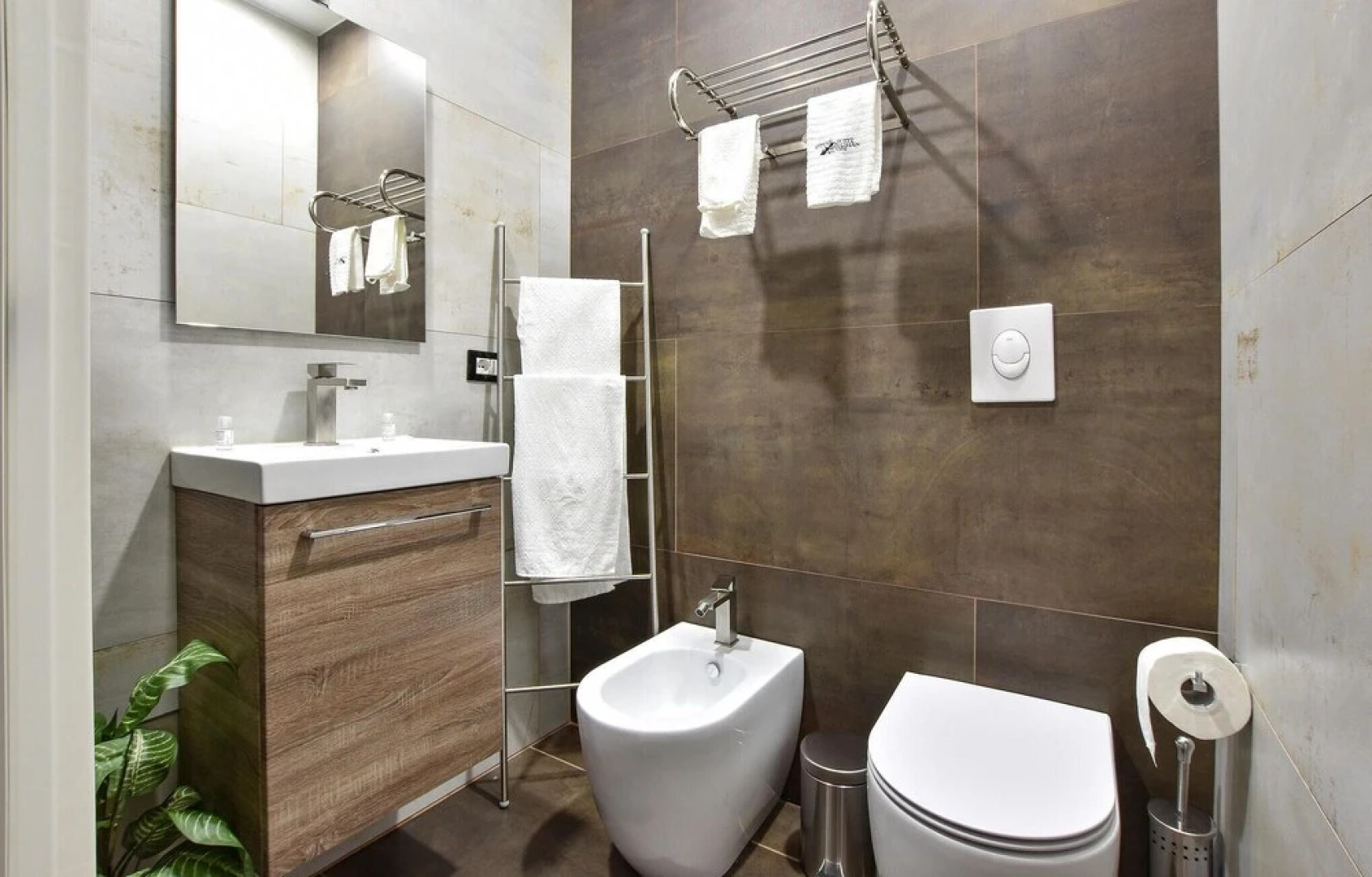 Beautiful Home in Catania With Sauna, Wifi and 1 Bedrooms