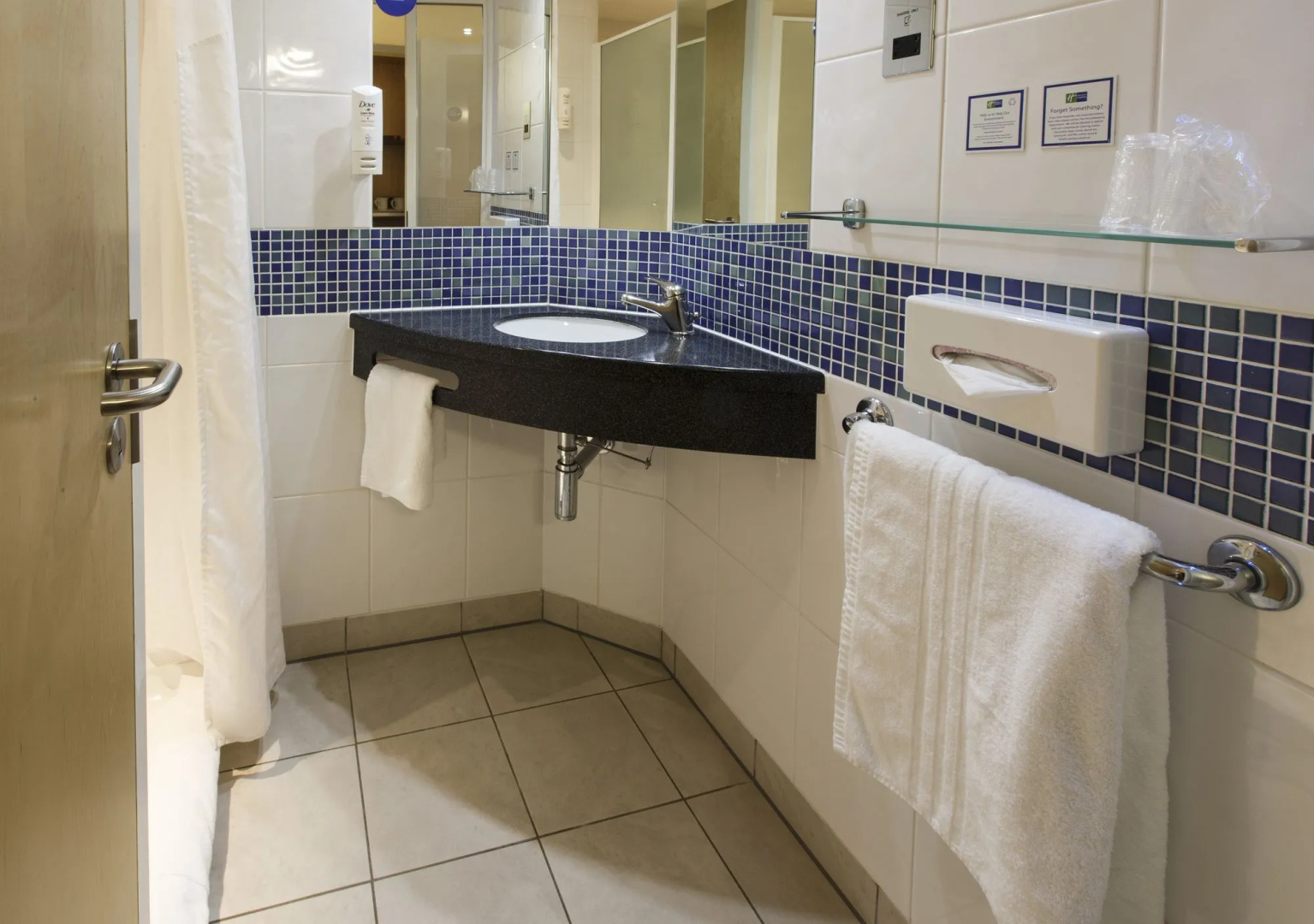 Holiday Inn Express Antrim by IHG