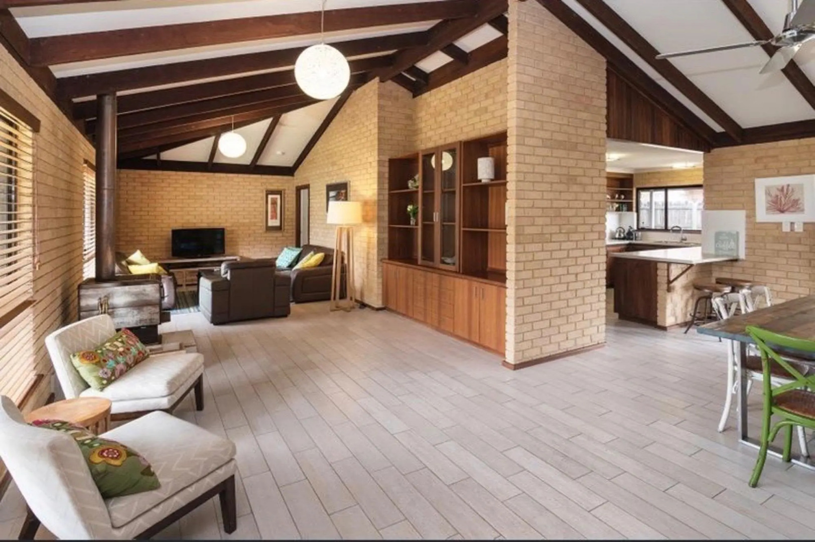 Crystal Shores,Pet Friendly, Beach, Family