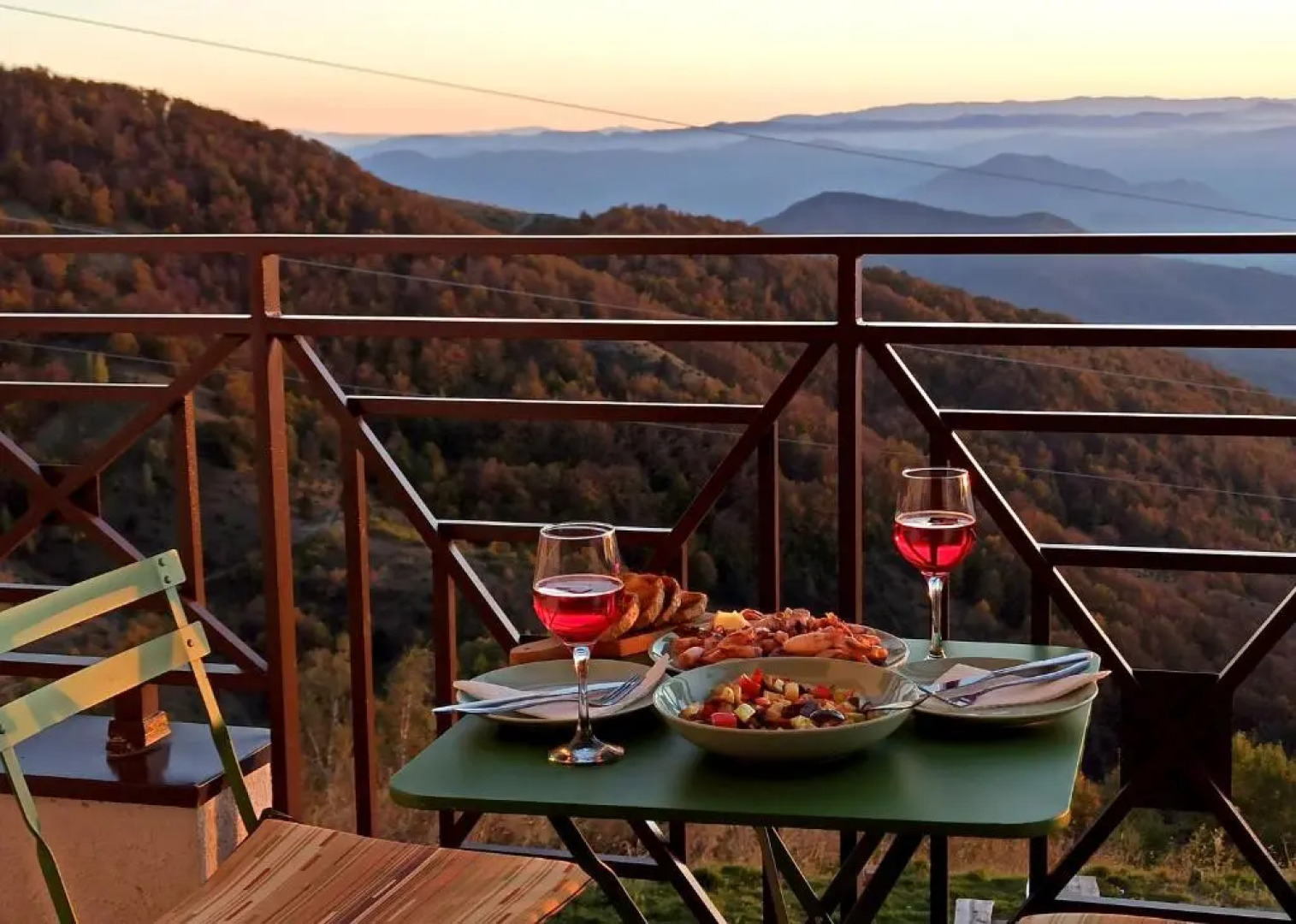 Modern Lux Apartment H8 at Milmari Resort