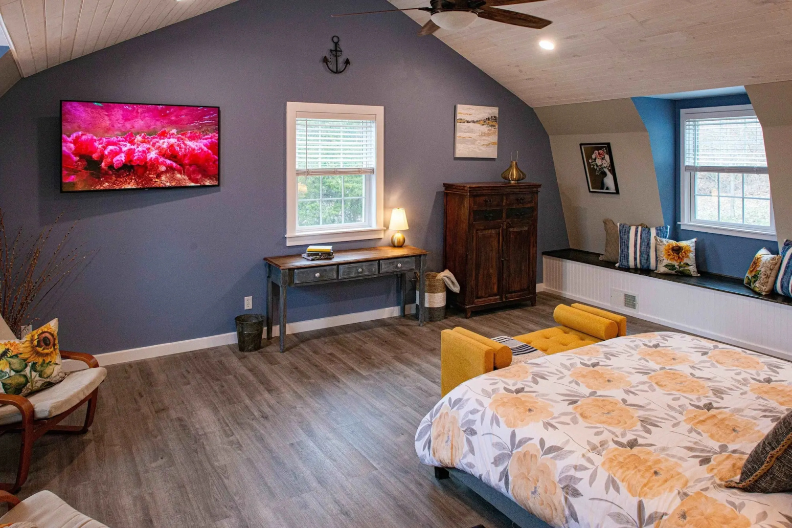 Moonshadow Bed and Breakfast