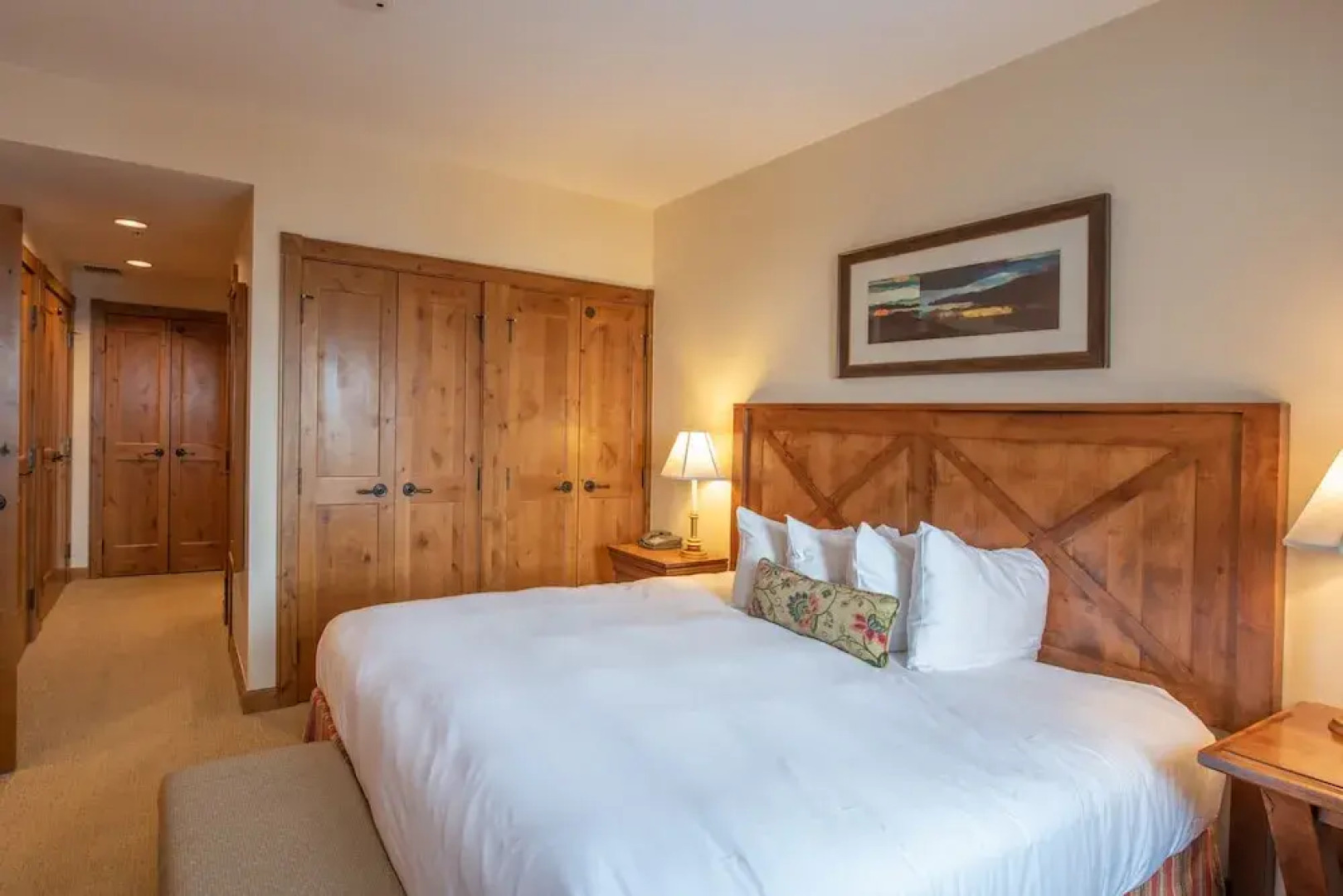 Top Floor 2 Bedroom In Mountaineer Square- Slopeside Condo - No Cleaning Fee! by RedAwning