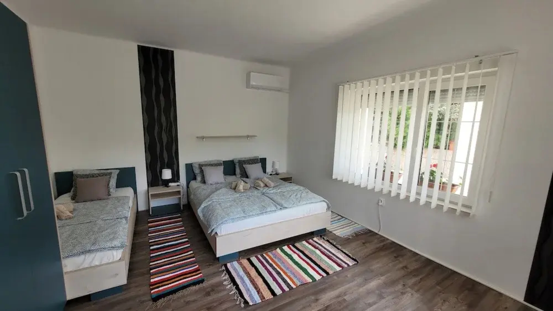 Luxurious Lakeview Retreat in Vonyarcvashegy