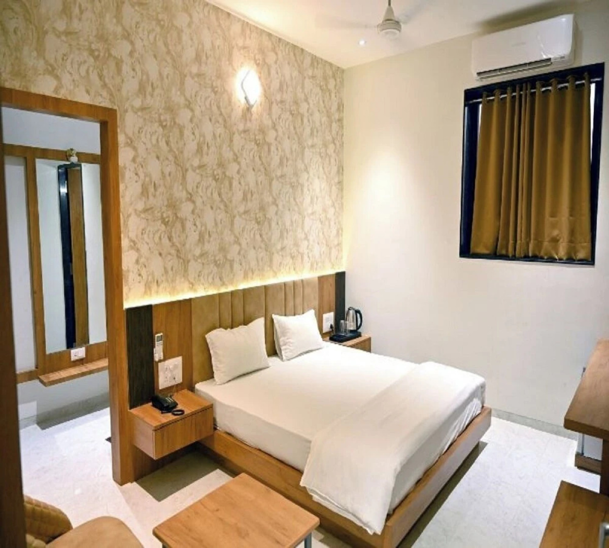 Topline Foods Resort