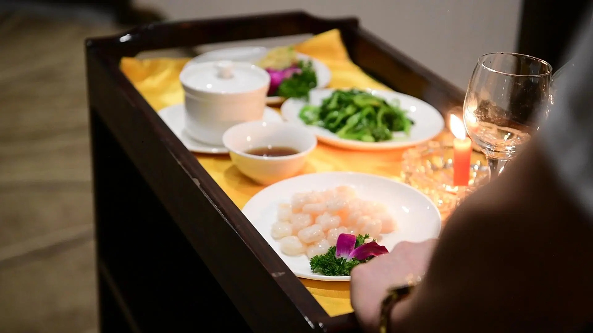 Shanghai Crown Crystal Hotel