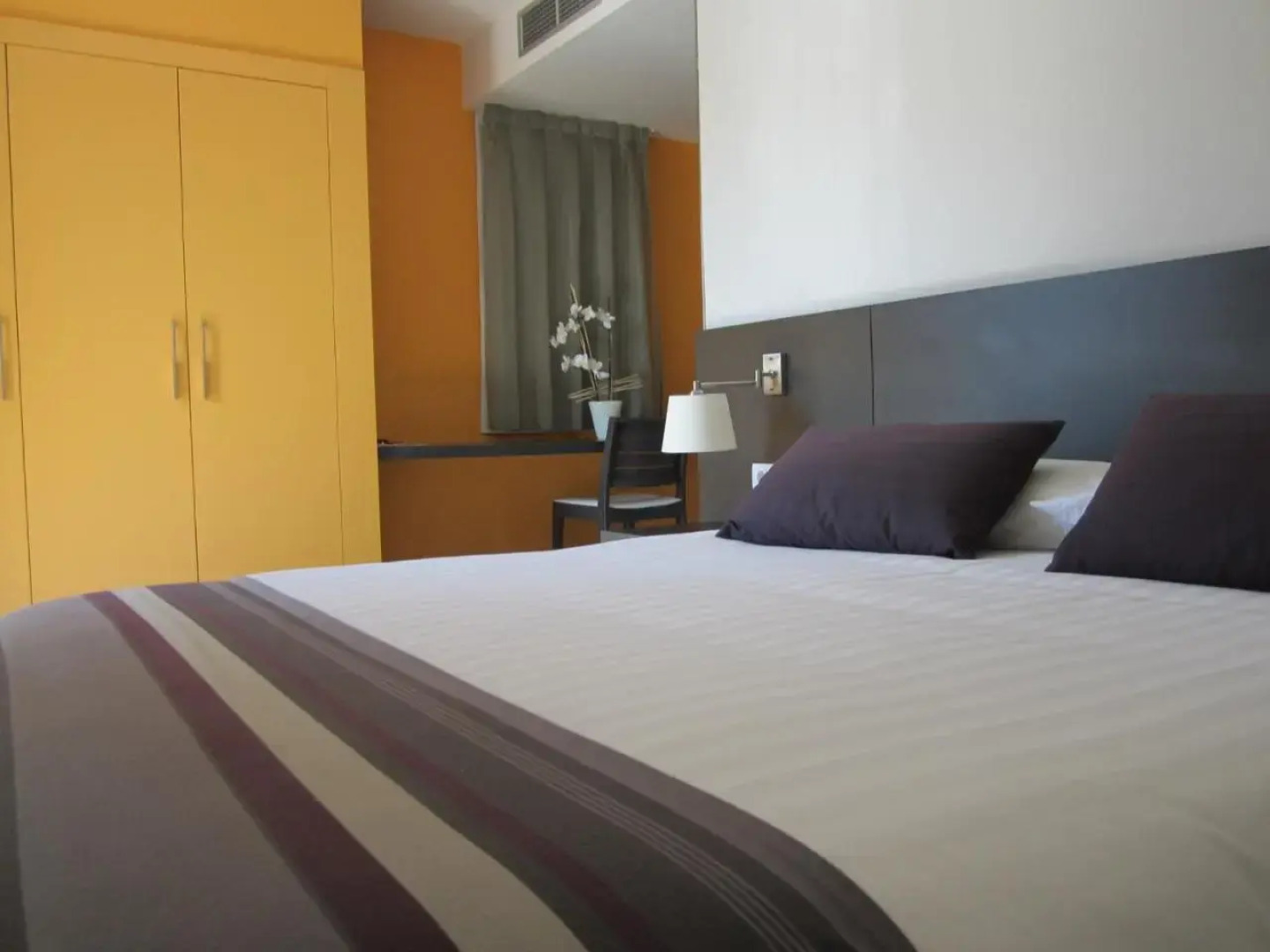 Restaurante y Alojamiento Can Mach