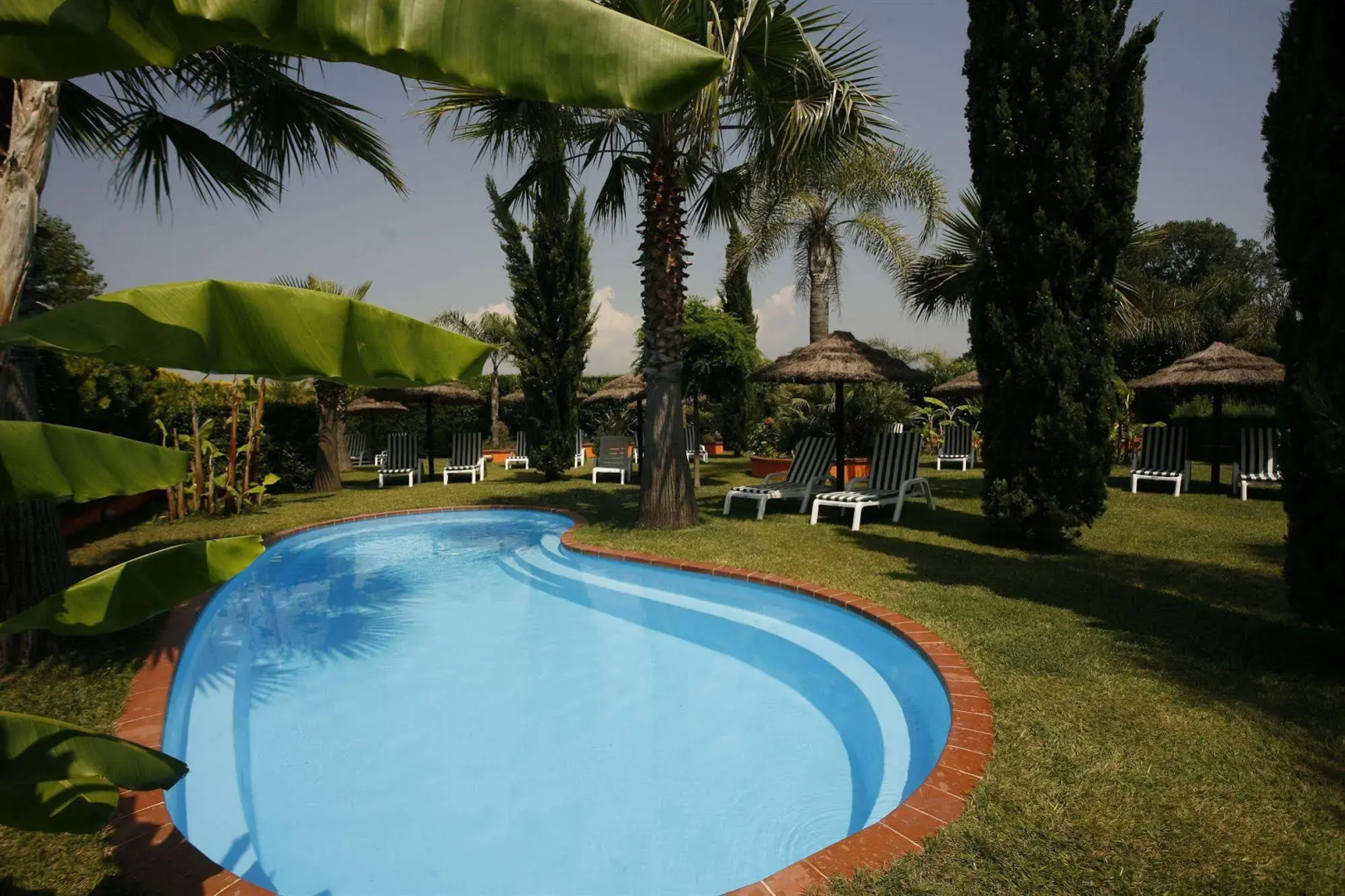Hotel Leucosya