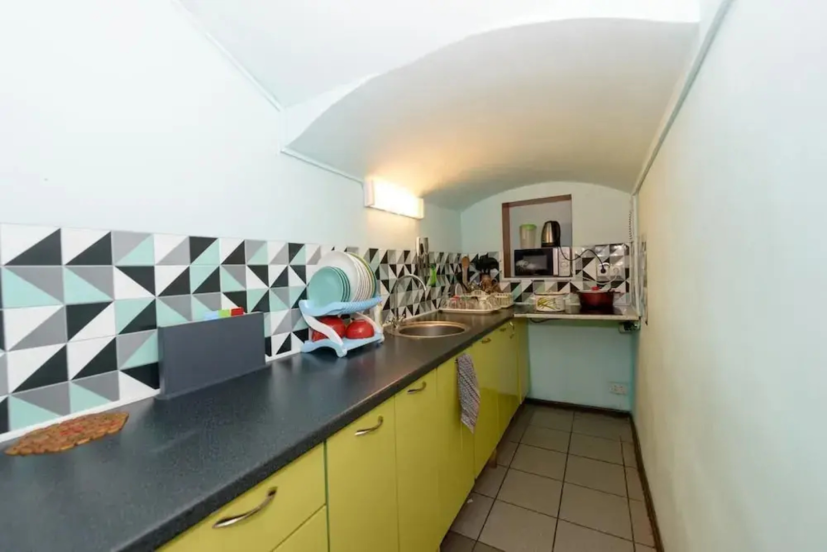 Hostel Parizh