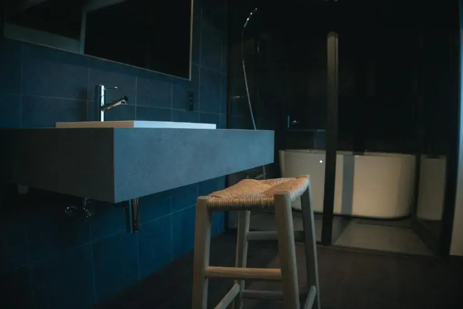 Oito 美しい街並みに佇む喫茶と宿