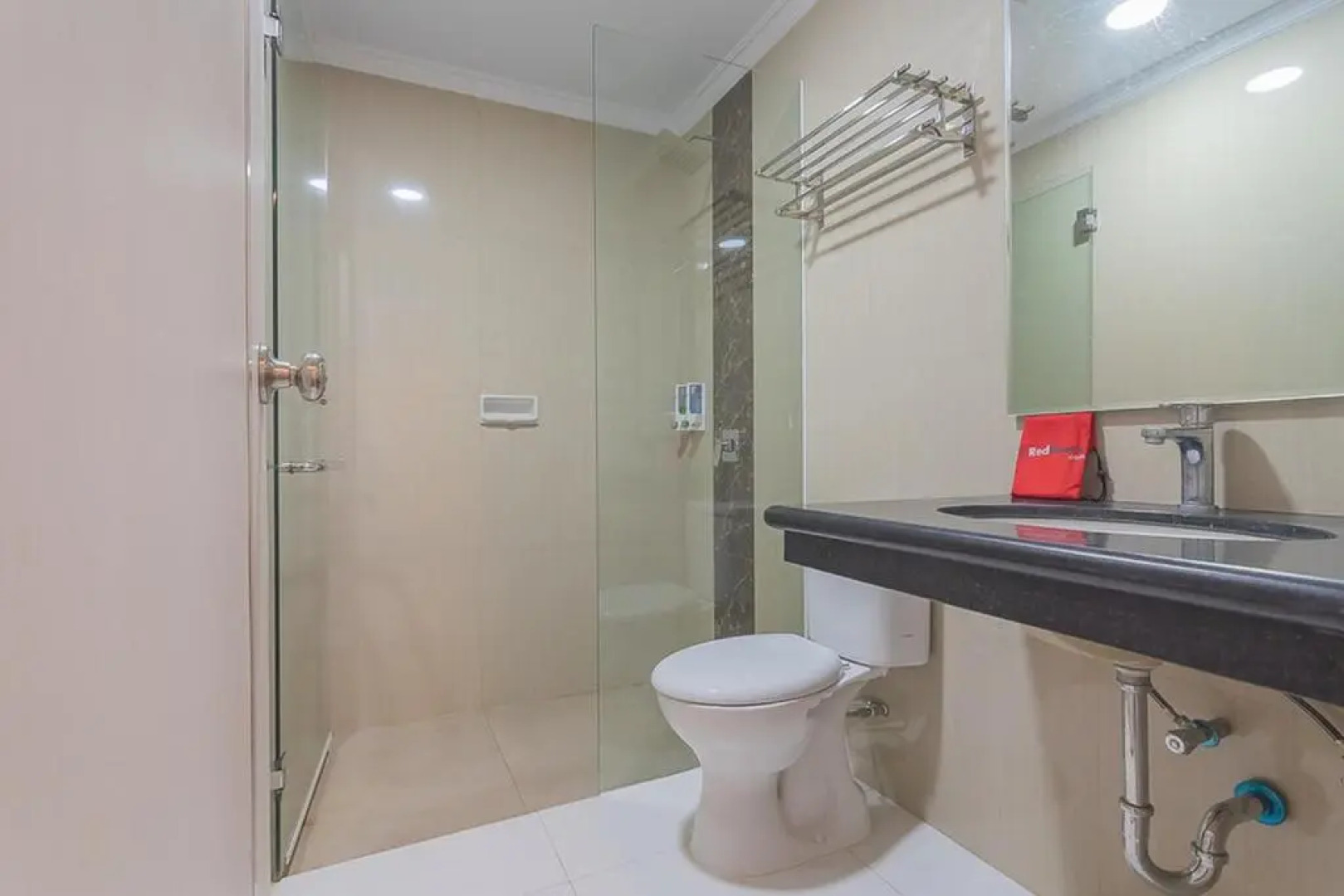 RedDoorz Syariah @ Villa Grand Mutiara Tasikmalaya