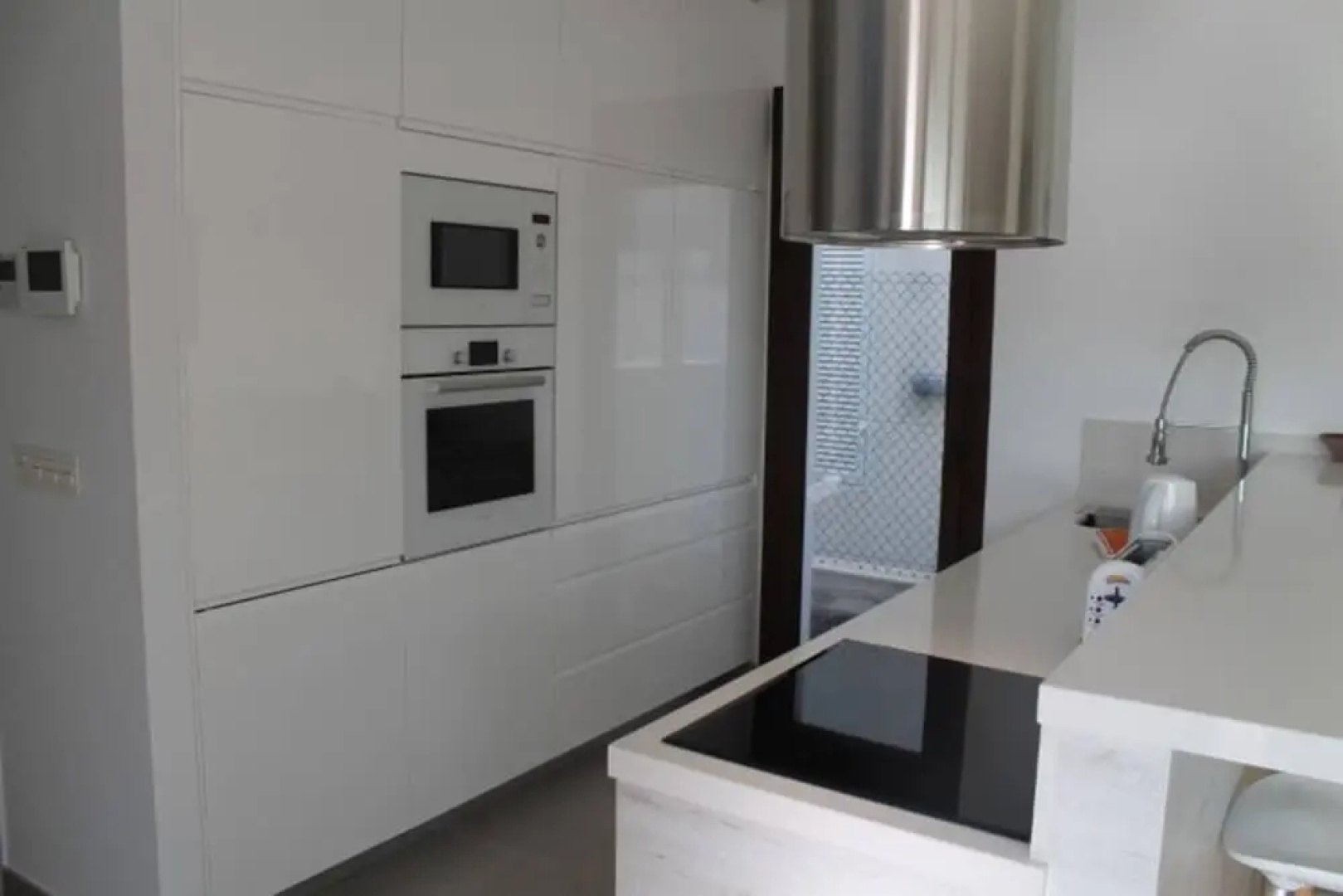 Luxurious Villa sleeps 6 with Private Pool LM1