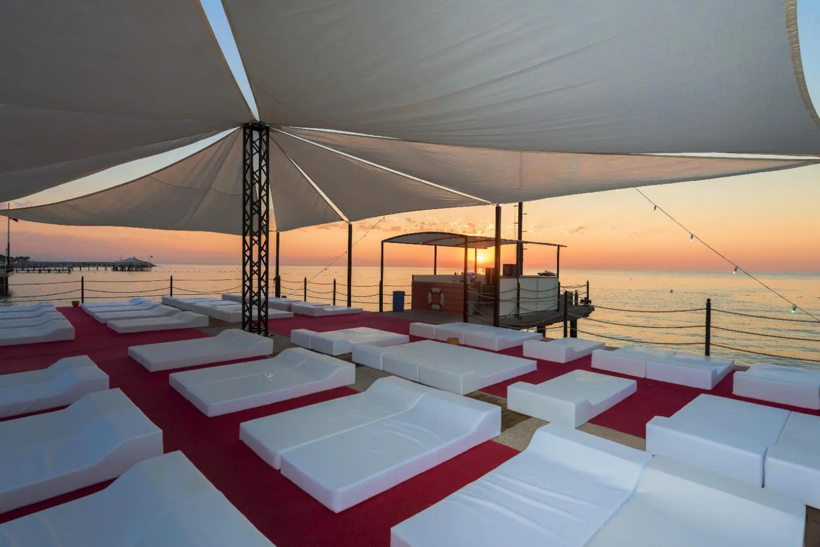 Grand Ring Hotel