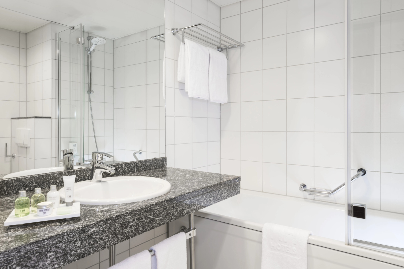 NH Frankfurt Airport