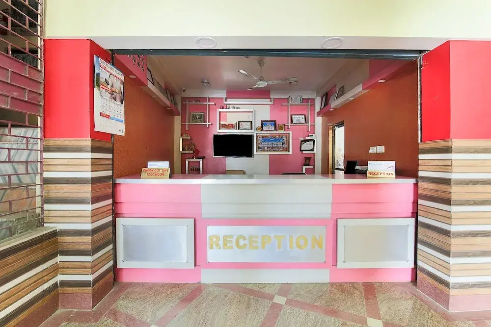 OYO 427 Annapurna Banquet