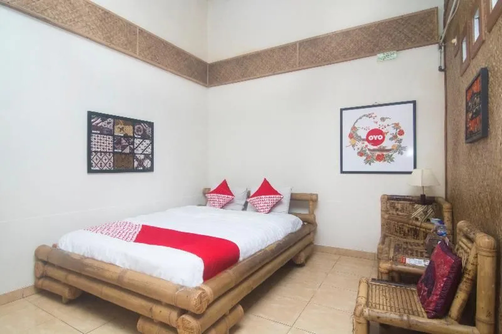 OYO 326 Ndalem Padma Asri Guest House