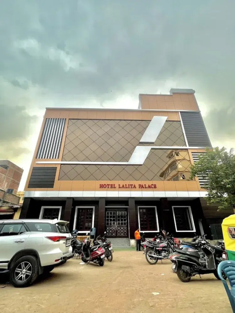 Hotel lalita palace Arrah