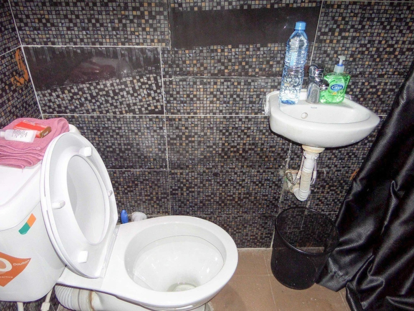 King Serve Guest House