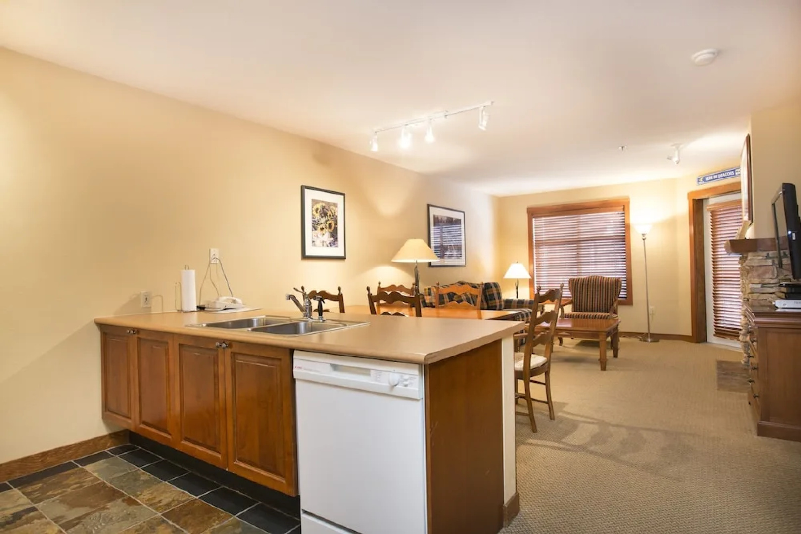 3212 - One Bedroom Standard Powderhorn Lodge 1 Condo by RedAwning