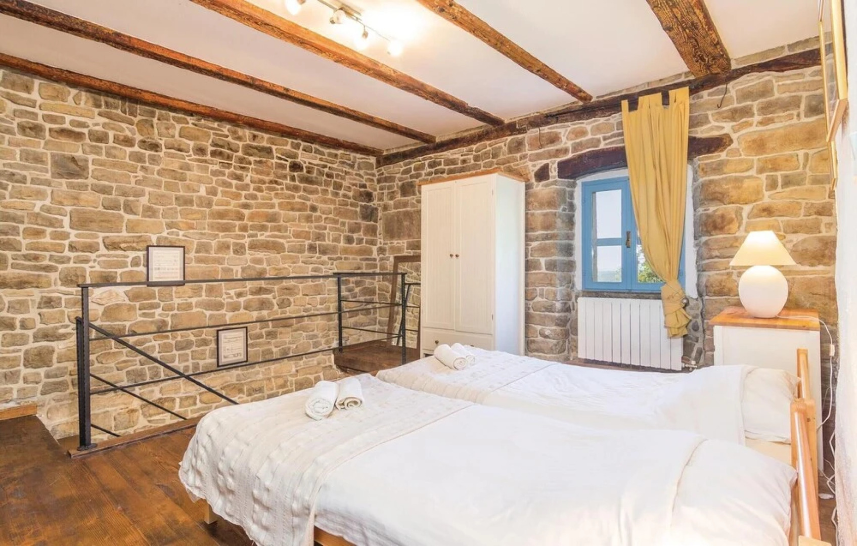 Stunning Home in Groznjan With Wifi and 3 Bedrooms