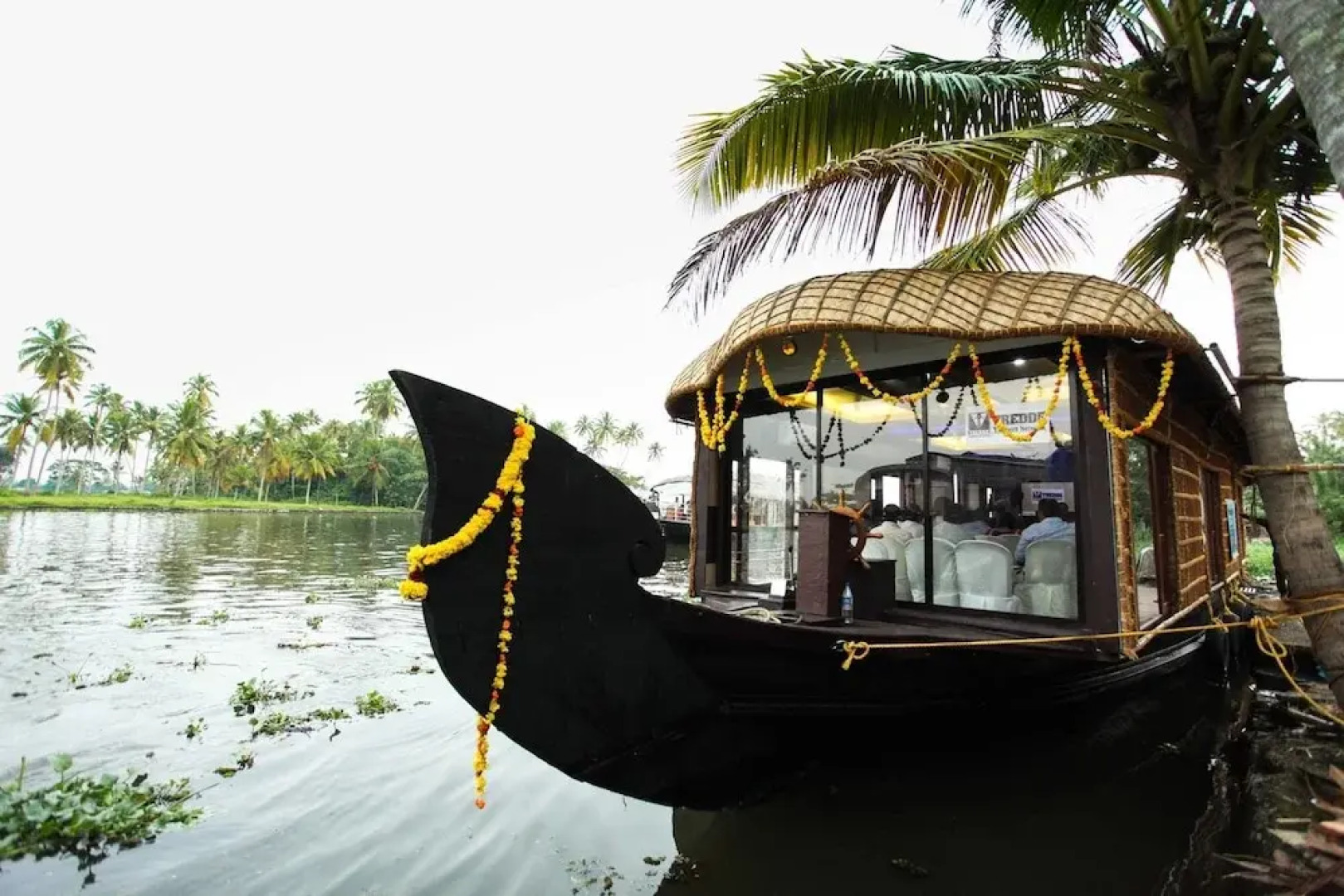 Pulickattil Houseboats