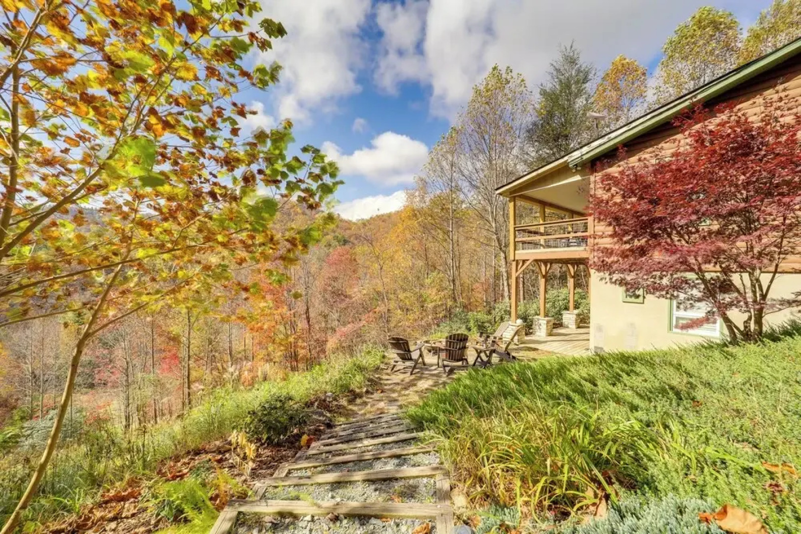 Secluded Lenoir Cabin: 4 Mi to Dtwn Blowing Rock