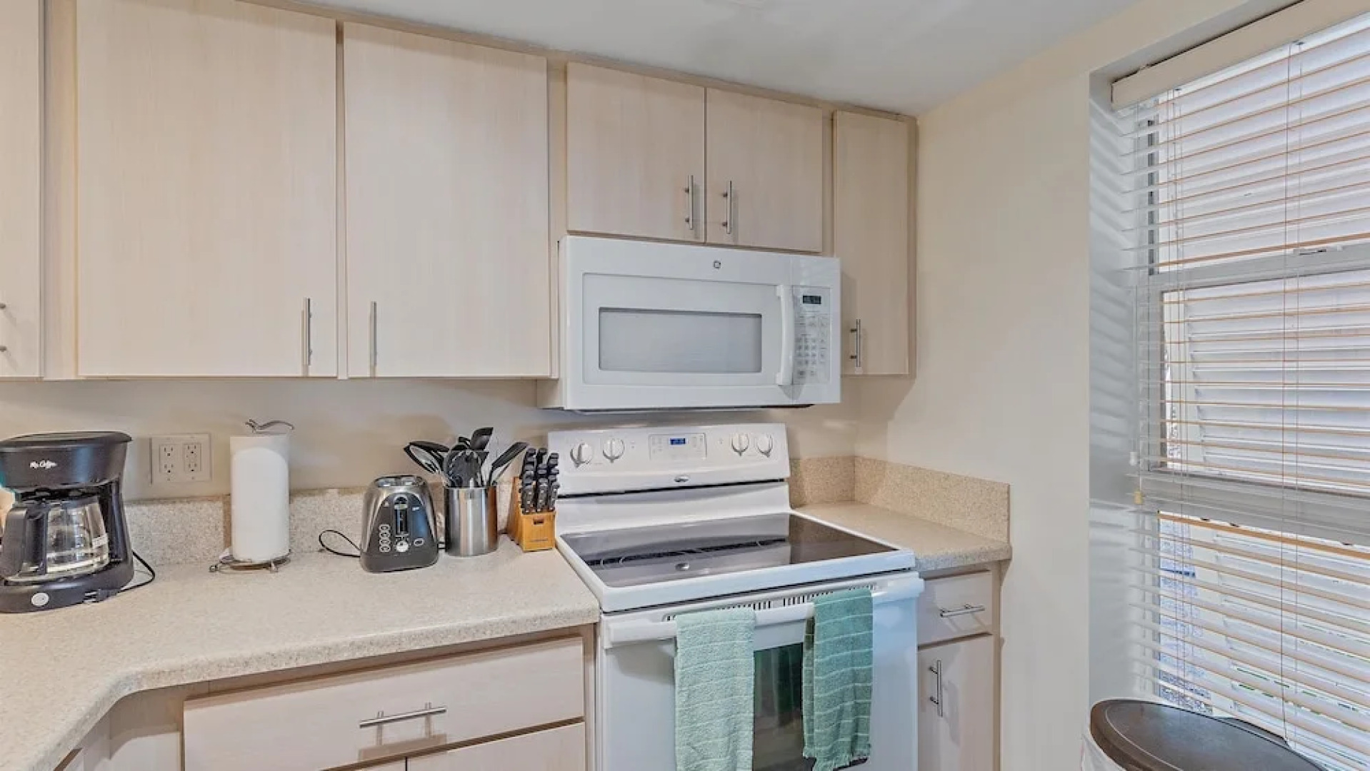 Pura Vida Two 2 Bedroom Condo by RedAwning