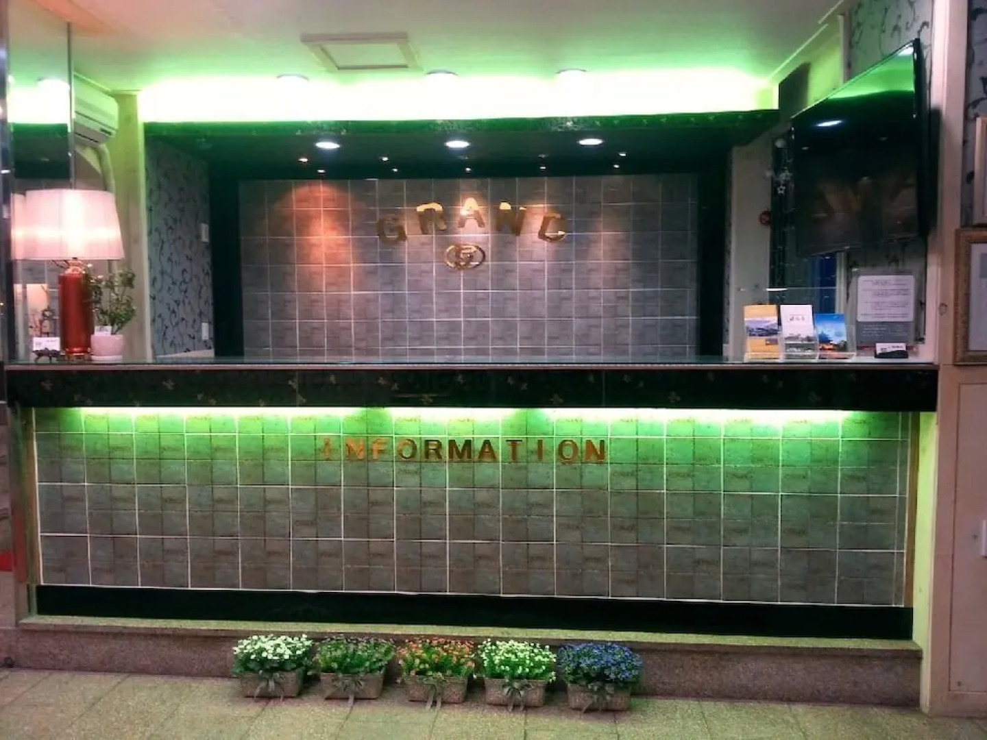 Songnisan Grand Hotel & Condo