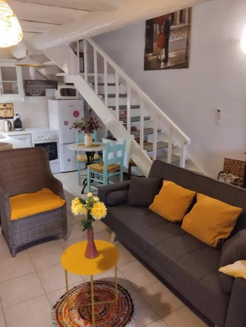 Little Lotus Apartment