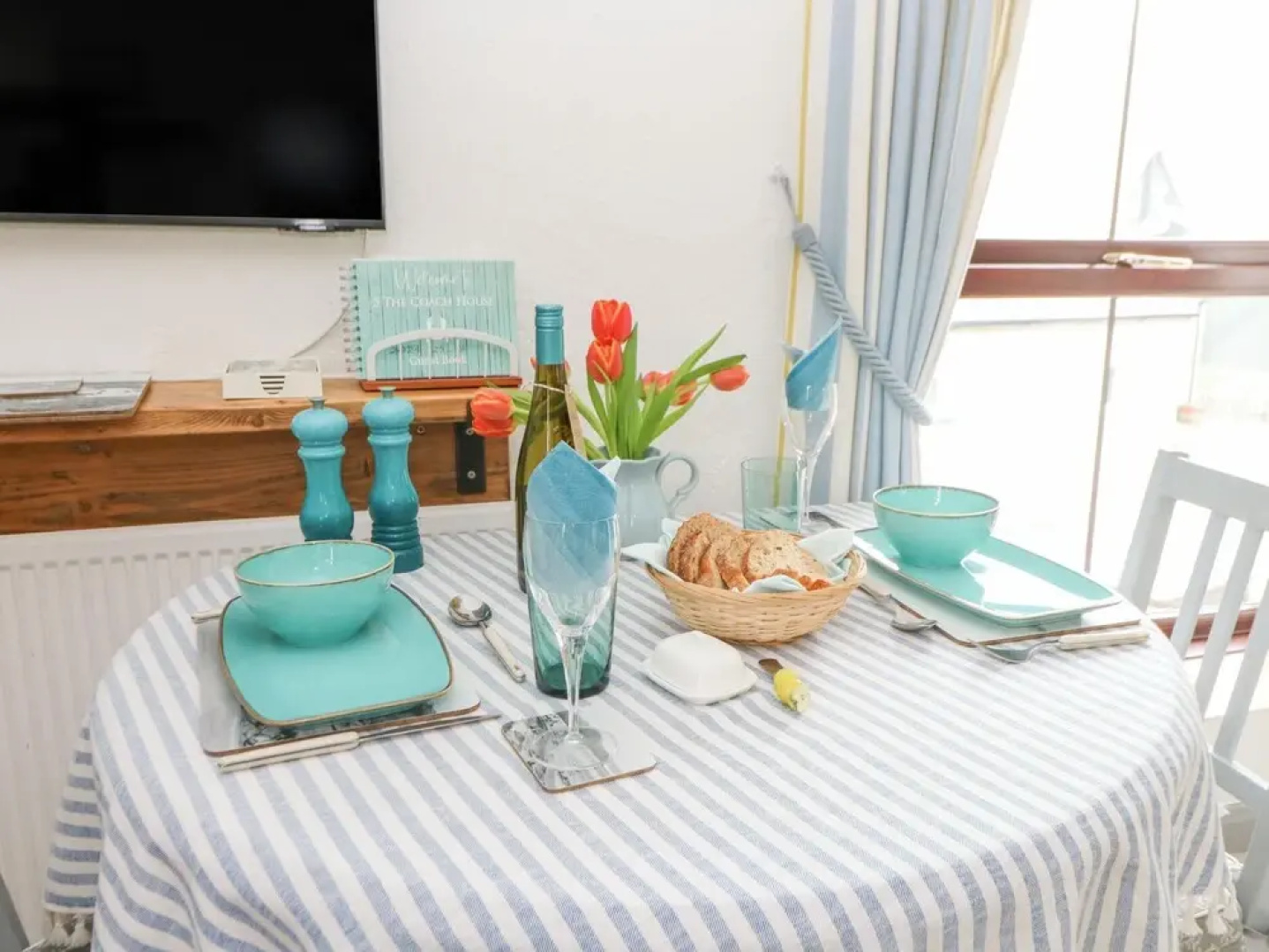 5 The Coach House