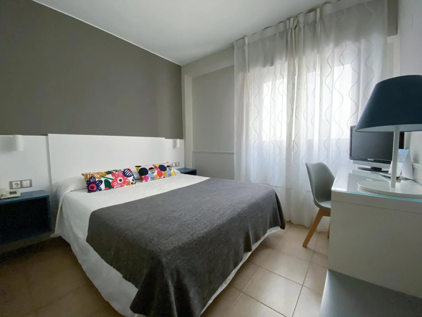 Hotel Río Arga