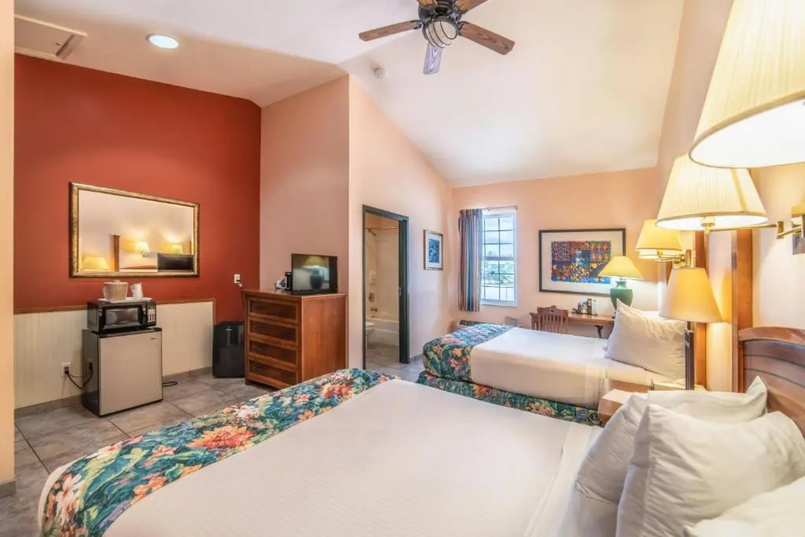 Ivey House Everglades Adventures Hotel