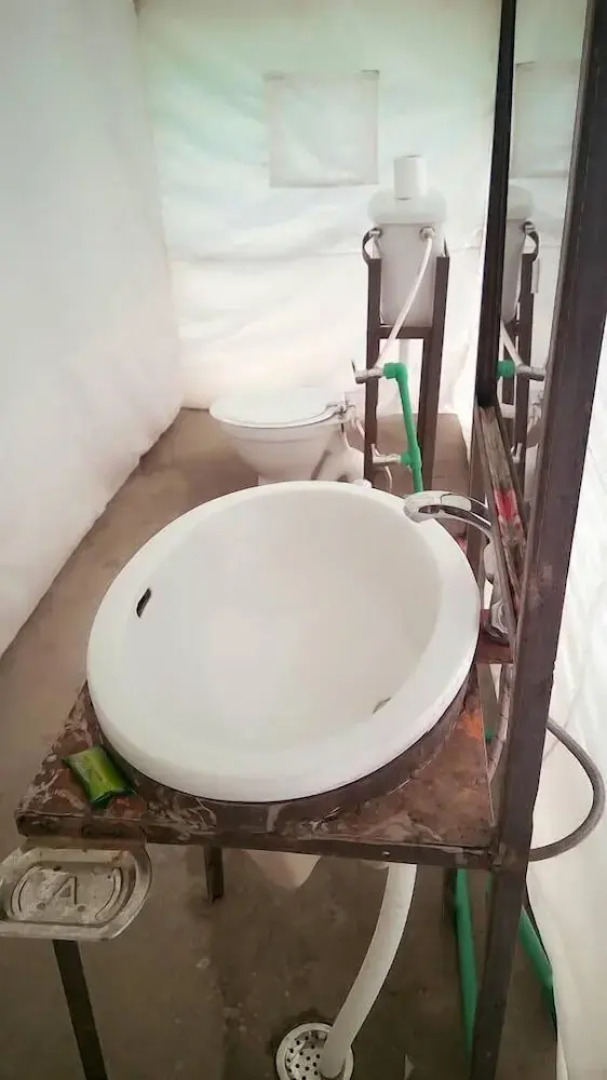 Auspicious Camps and Cottages