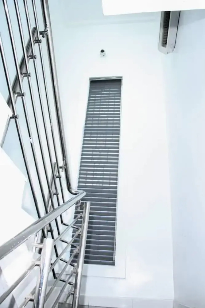 PoshLux Executive Hotel