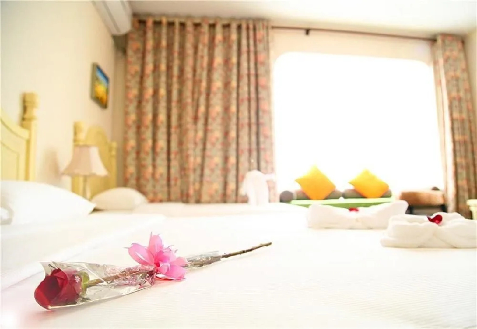 Lingshui Shenzhou Holiday Hotel