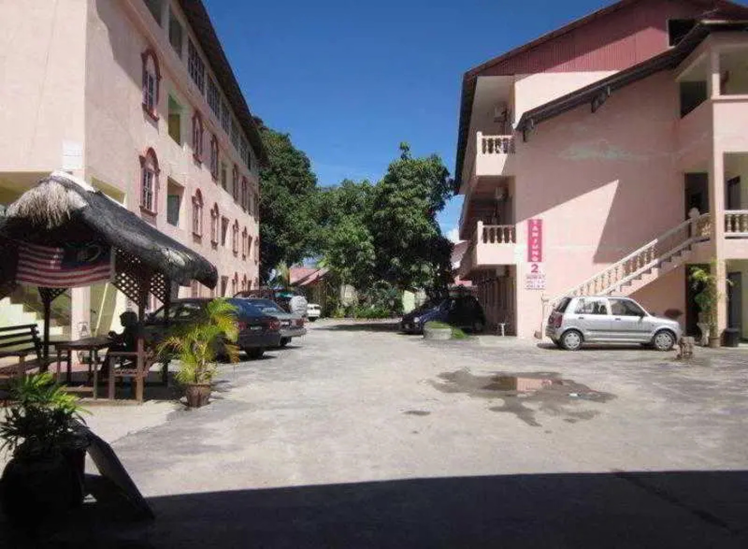 Tanjung Malie Beach Motel