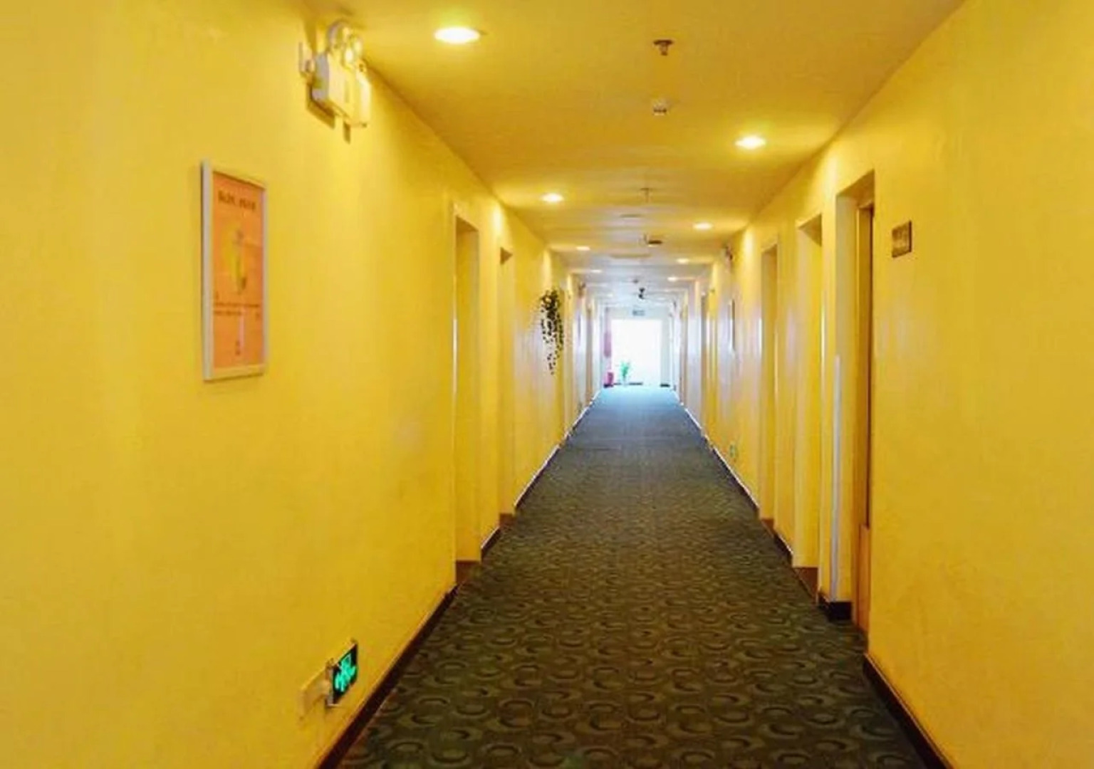 7 Days Inn Heyuan Railway Station Branch