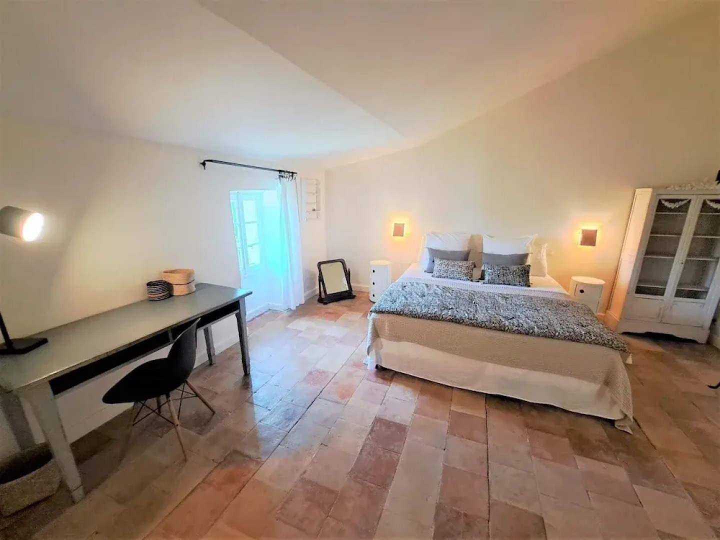 Villa Maillane 18th Century Residence Completely Renovated