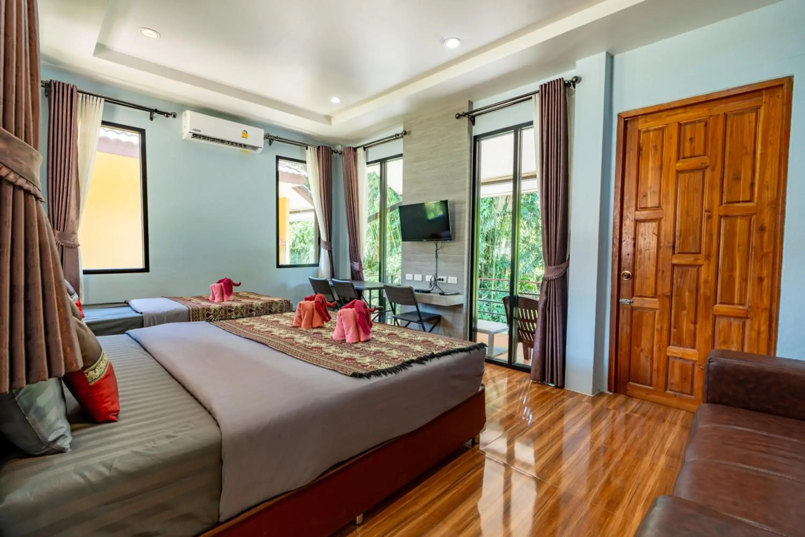 Khaosok Rainforest Resort