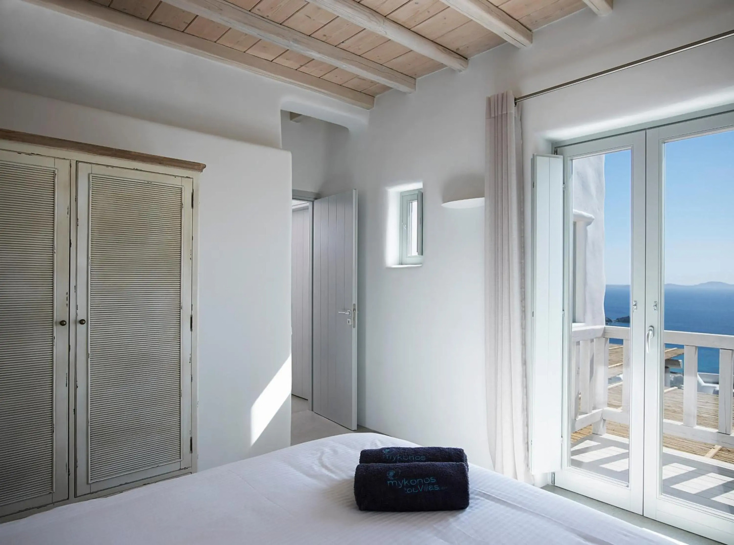 Ammos Villas In Houlakia